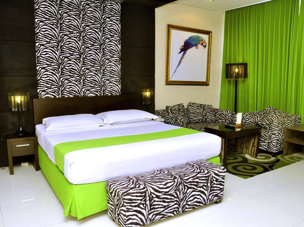 Pohon Inn Hotel Malang Exterior foto