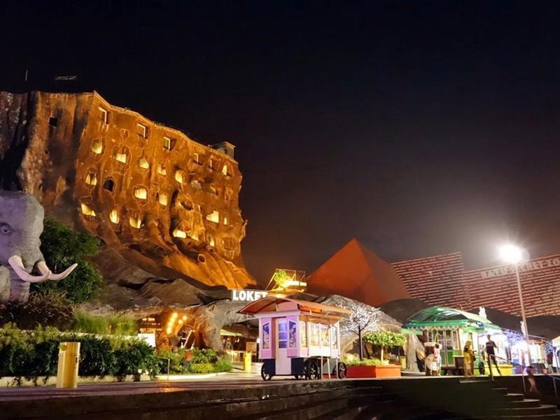 Pohon Inn Hotel Malang Exterior foto